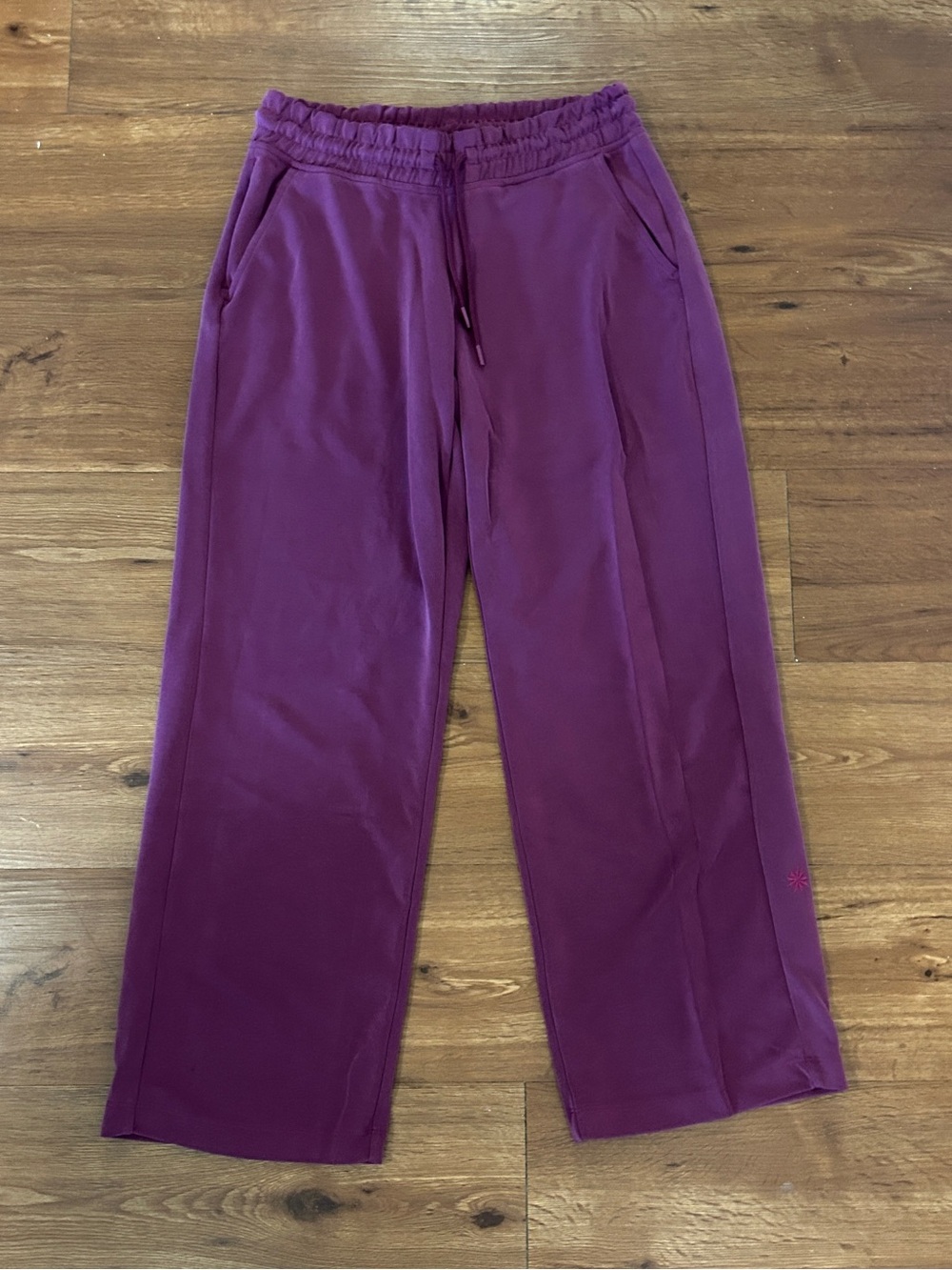 Athleta Seasoft Straight Pants